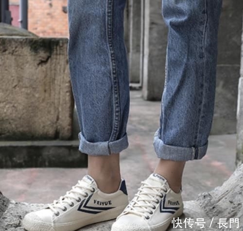  「飞跃帆布」谁说只有匡威才最时髦？下面这几款鞋子甩它几条街，学生党必备
