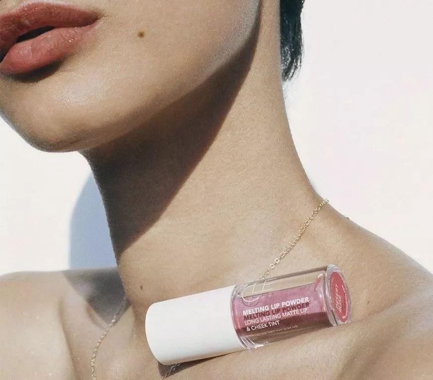 欧阳娜娜都在用水晶球洗脸，get这些你就是小公主本人啦