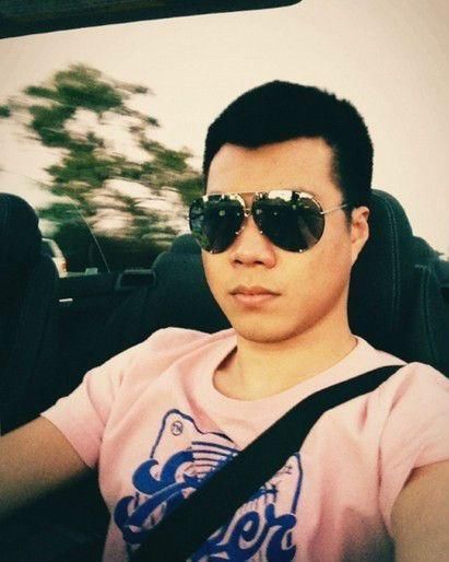 黄毅清晒与黄晓明聊天记录：称网友仇富，股票操纵案与黄晓明无关