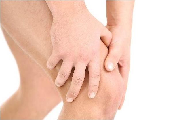 女人的高跟鞋,常穿高跟鞋会引发哪些足部疾患?看完你还敢穿吗?