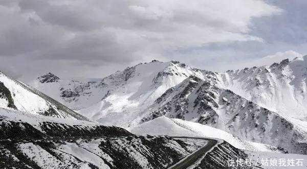 独库公路，媲美318川藏线！去一次震撼一次