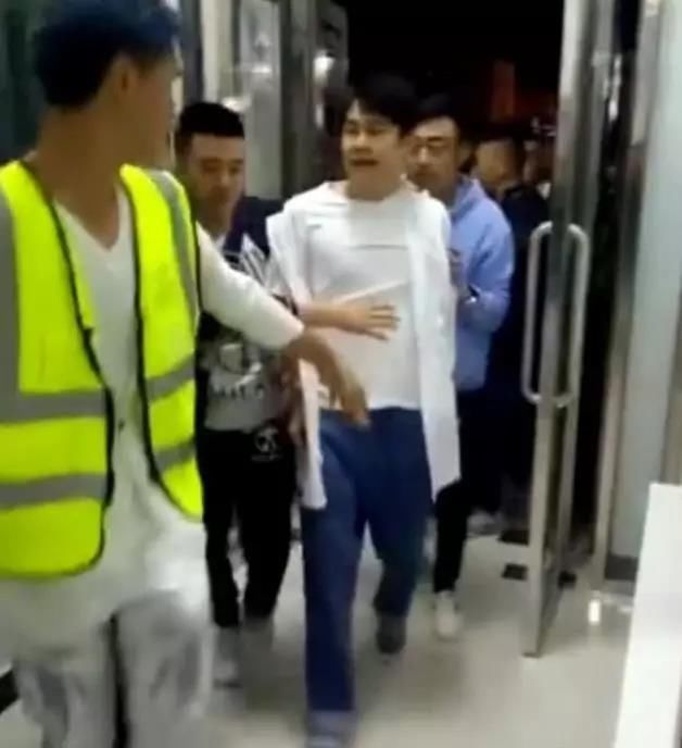 小沈阳“吸毒”被抓?沈春阳放话怒斥:谣言!