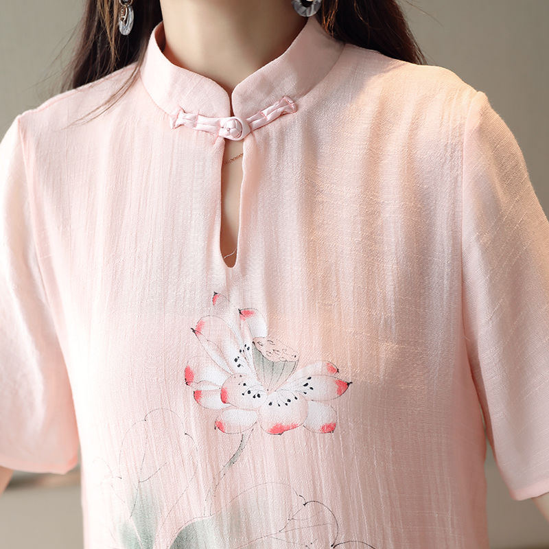 适合任何身材的纯色“包臀裙”,显白又显瘦,简单就很美