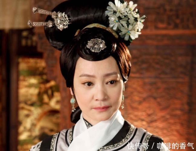 「乌雅氏」一进皇宫就受宠,50岁依旧得到宠爱,却一生无缘皇后之位!