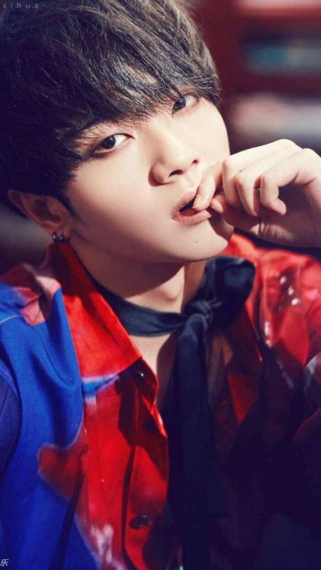 『花花』华晨宇曾经的她,还专门为她写歌,一个藏在心底的女孩儿