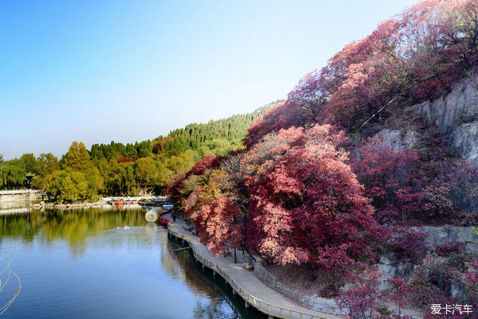 红遍万山的红叶谷【2020热门旅游景点】