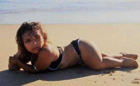 1米高女子却成杂志模特, 她独特举动狂吸上万粉丝成时尚宠儿