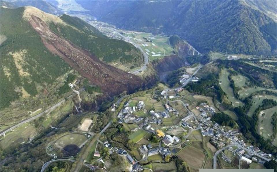  高铁@中国最“牛”县城，刚拿下34亿项目，如今又要建高铁高速机