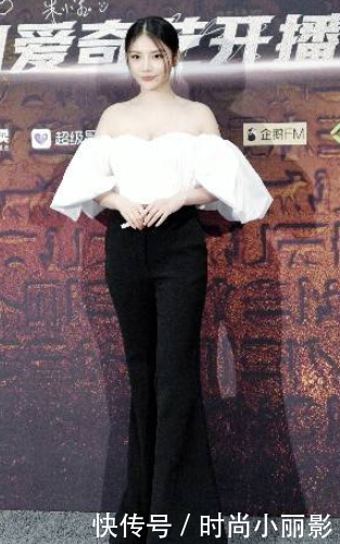 徐冬冬的身材比柳岩还要好？紧身连衣裙勾勒出傲人的曲线。