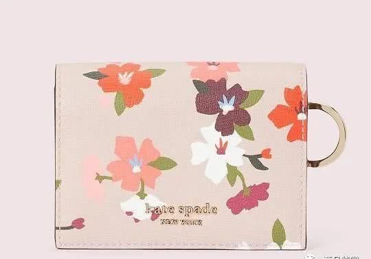  #系列#Kate Spade 上市樱花系列手袋和小皮具：缤纷樱花印花