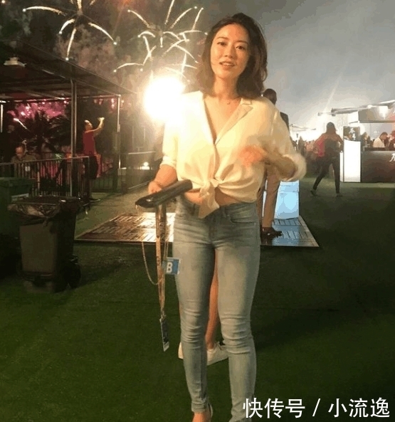 「女人」人家都说穿紧身牛仔裤的女人更妩媚更干练,今天总算是体会到了