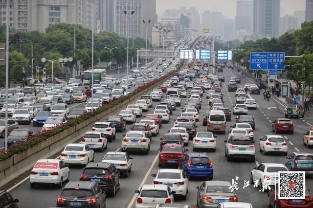 交警:五一”怎么走?武汉交警发布攻略:尽量避开这几个堵点和时间段