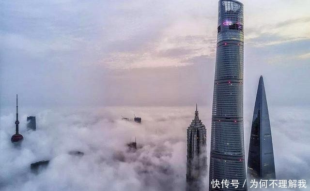  「上海中心大厦」上海“第一高楼”总高632米，耗时十年，顶楼风景真好