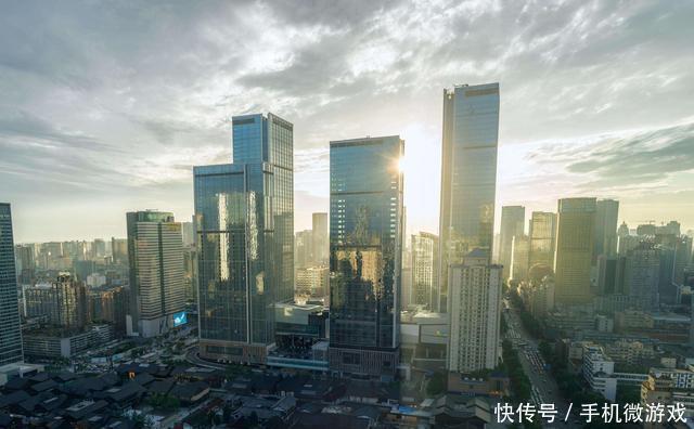  gdp：中国最不合理的省，省会GDP破万亿，经济是第二名的6倍