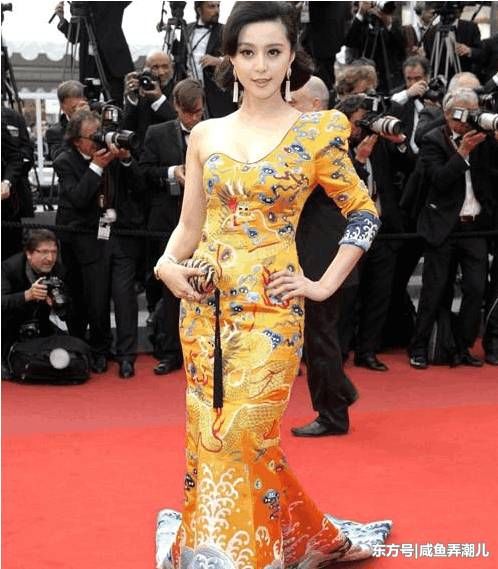 身穿旗袍的女星们, 韩雪妩媚, 杨幂端庄，最后一位霸气十足!