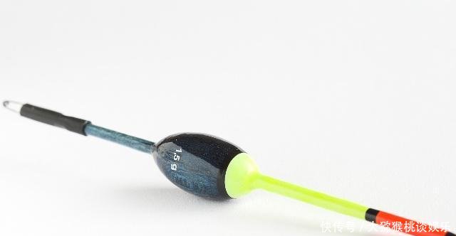 「附加条件」轻饵、拉饵调低钓高不判断不思考,这种调钓方式让你有鱼难钓