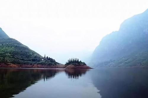 贵州的八条绝美公路，沿途有无数美景！自驾游的最佳之选~