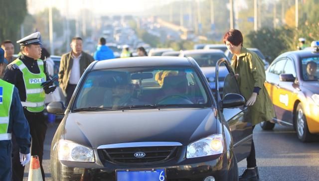  「停车」想停车都不行，最严限行11月1号开始，去北京还是别开车