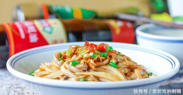春天:春天最馋的一道便是它,低脂解馋,晚餐吃没负担