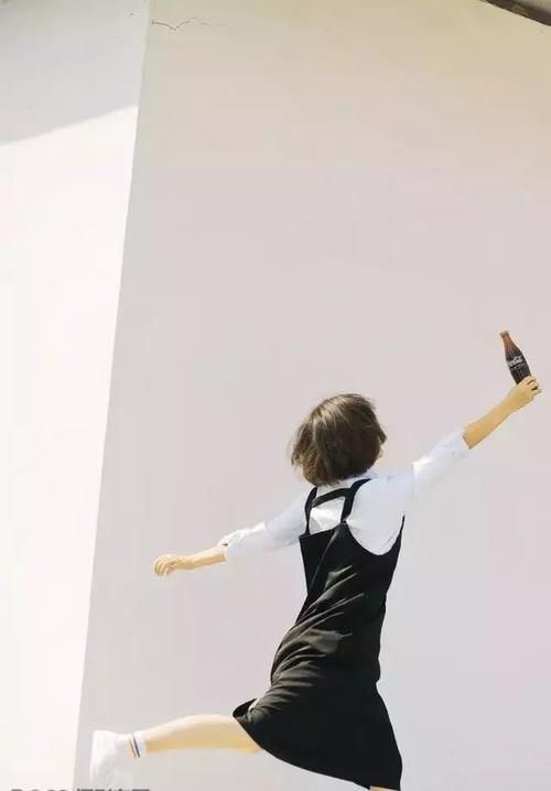 学会这十条拍照小技巧，让你分分钟变女神！