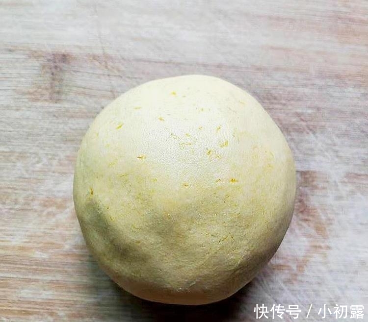 『南瓜糯米圆子』女人25岁后多吃它,隔三差五吃一碗,皮肤白皙无色斑,面膜都省了