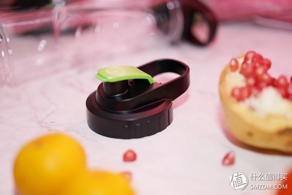 物色好物 篇三:#达人发文幸运屋#简单易用会上瘾!--MY JUICER S 便携式榨汁机 使用有感