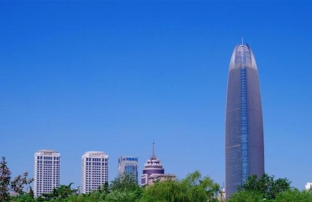 山东城市新格局：济南和莱芜合并后实力大增，几年后能追上青岛？