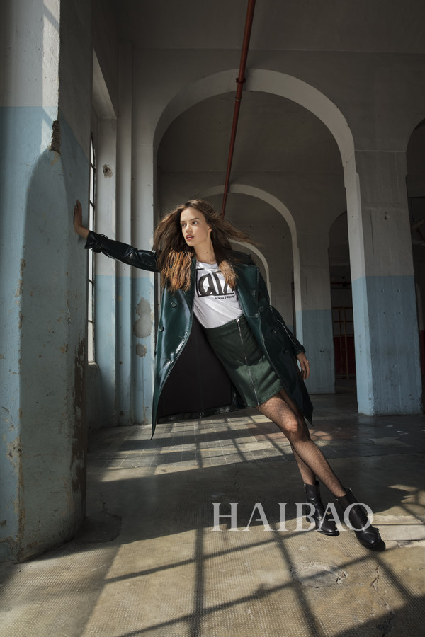 A/X Armani Exchange推出2019秋冬男女装