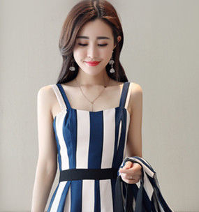 哪个缺德鬼设计“勾魂套”，凸显魔鬼身材婀娜又多姿，浓浓女人味