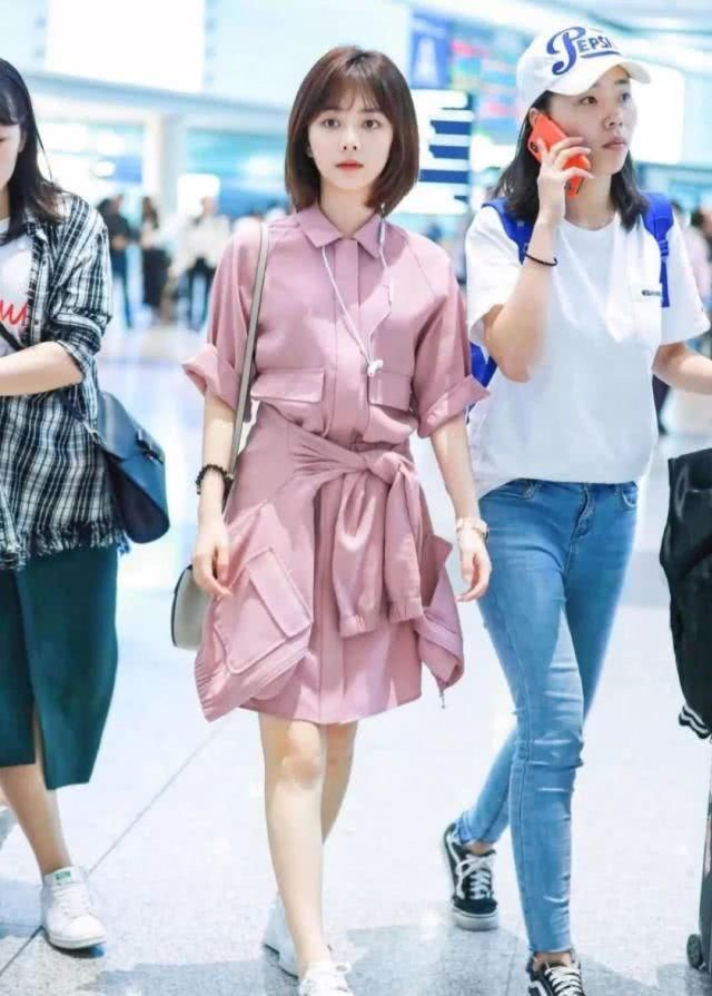  [青春活力]长裙＋休闲鞋，春夏季潮配搭