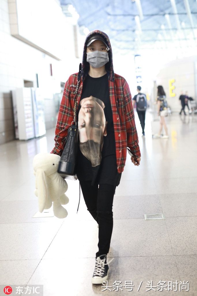 低智商上星偶像剧三部曲 欧阳娜娜 关晓彤 沈月到底有何魔力