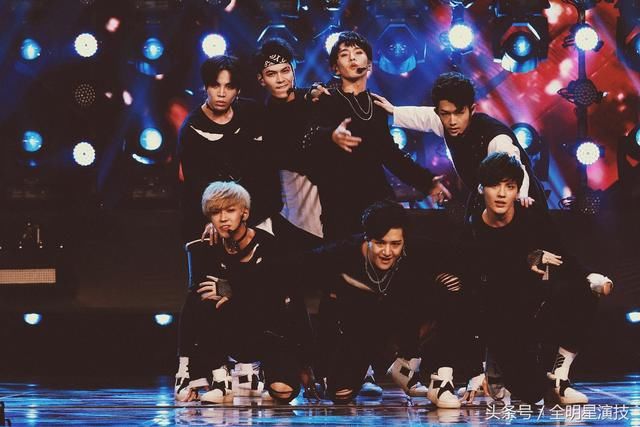 财经博主吐槽鹿晗蔡徐坤不男不女，辣眼睛浑身鸡皮疙瘩生理性反感