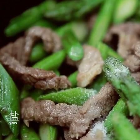  牛肉：它是“蔬菜人参”，比肉还贵，补钙比骨头汤强，贵也要给孩子吃！