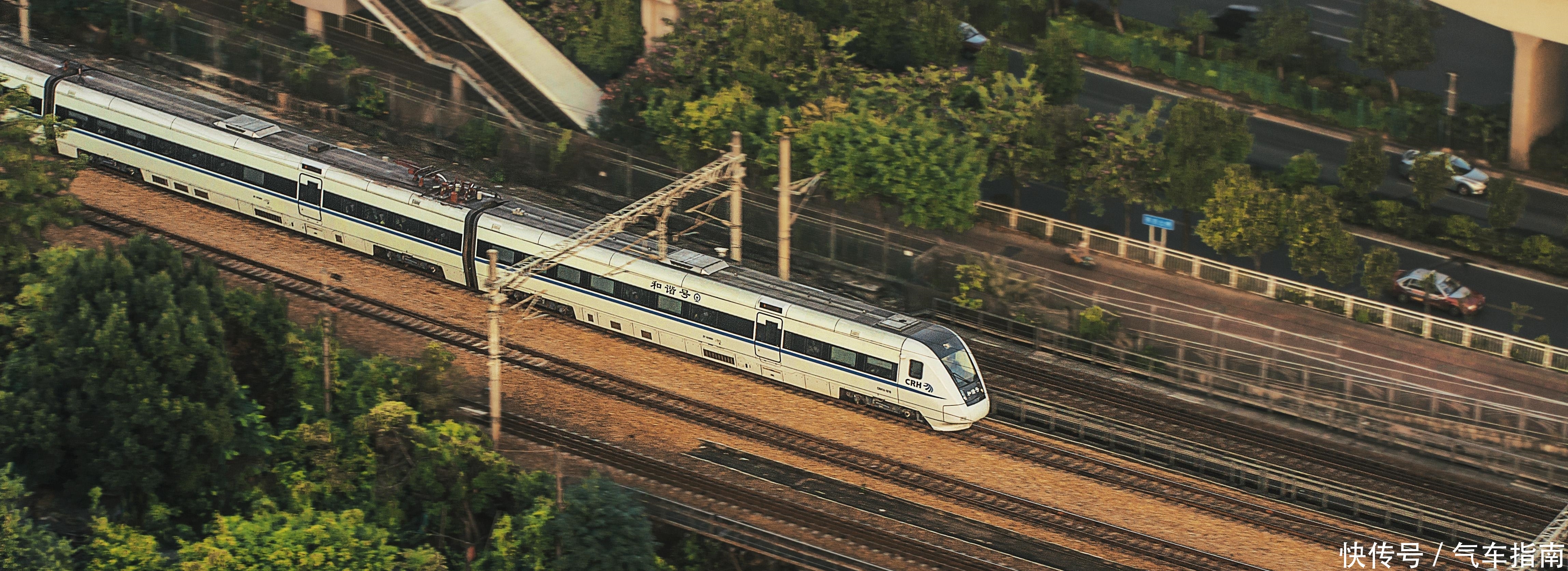 中国高铁放着直线不走，为什么却偏要走弯路？今天可算明白了