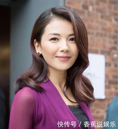 刘涛继丑闻之后，出席活动穿垃圾塑料袋出场，网友：真是丑出境界