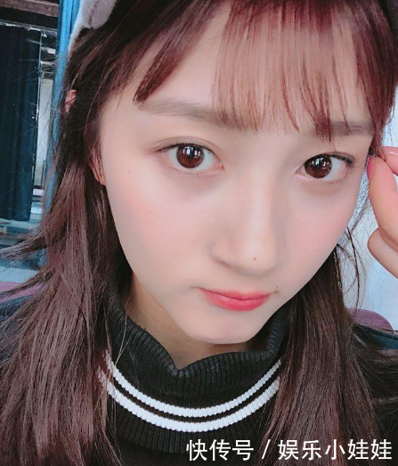 二十岁的齐刘海,关晓彤甜美,鞠婧祎文艺,但都输给了最后一位!