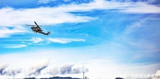  「告别」夏威夷上空的“蝰蛇”美国海军陆战队AH-1Z武装直升机告别飞行