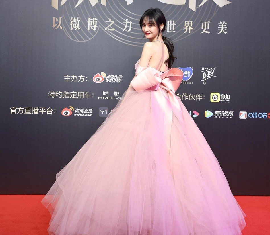 「 刘亦菲」吉娜宋茜PK小蛮腰，佟丽娅比刘亦菲还仙女，杨紫郑爽艳压baby
