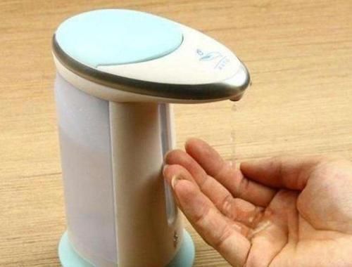  不少■卫生间的10件好用小物，真解决了不少居家痛点，节省打扫时间