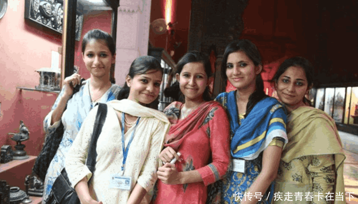 见惯了中国游客去巴基斯坦, 那巴基斯坦人来中国旅游是什么样呢?