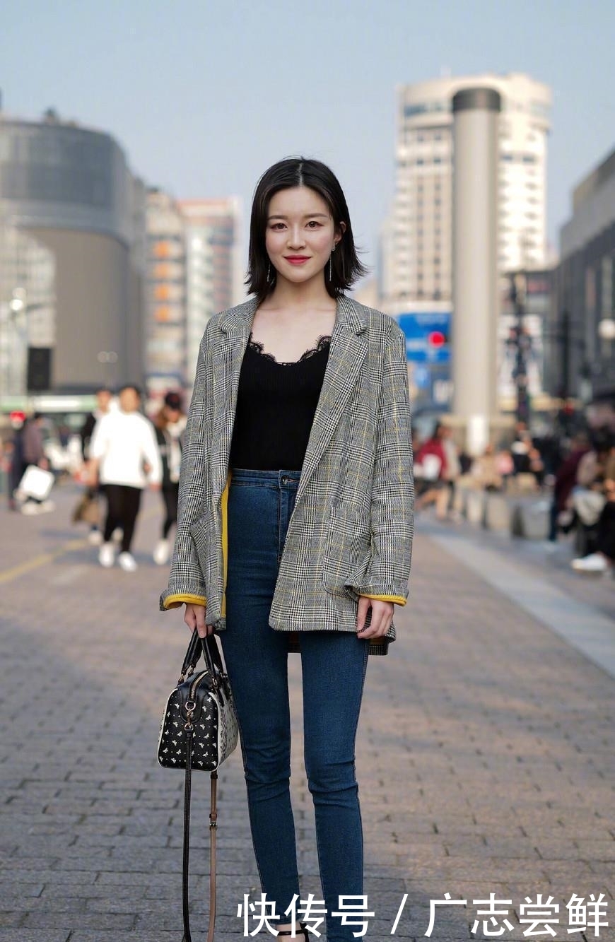 #美女#街拍:太古里的街头个个是美女,让人眼花缭乱