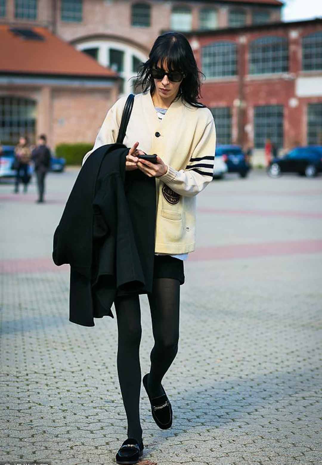 穿搭 | 连裤袜不时髦?是你没搭对