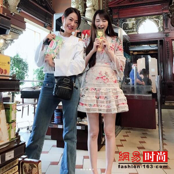 吴佩慈未婚生三胎 40岁还拼命装嫩秀美腿