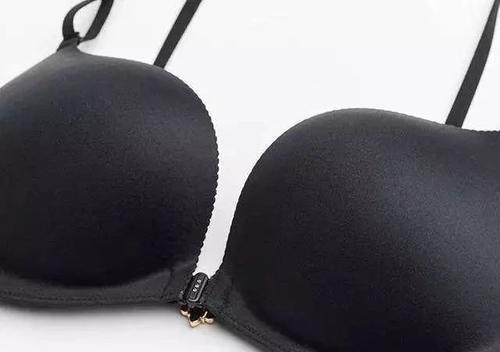 大部分内衣排扣都要设计在后面!网友:真是“善解人意”的设计