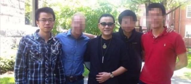 周立波唐爽掐架再升级，最近消息是唐爽报警了！