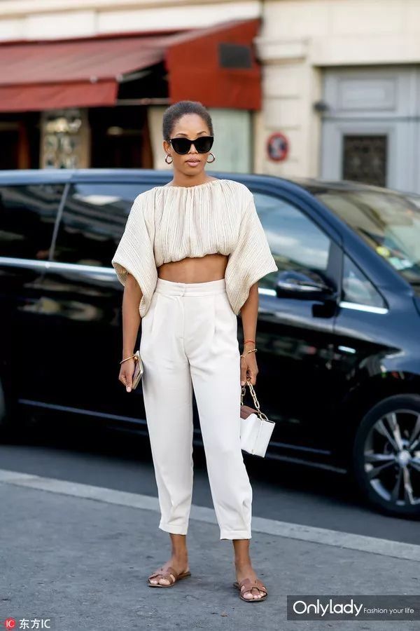 杨幂、angelababy都在穿的自然色到底是个什么套路?