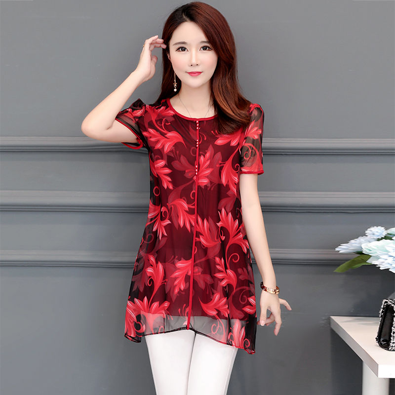 谁说妈妈装太土?下面几款衣服最适合40-50的女人，很好看