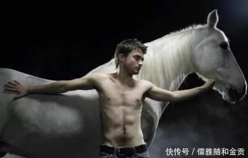  『竟是』原来赫敏当年爱的竟是他？《哈利波特》上映18周年，霍格沃茨的学生如今还好吗