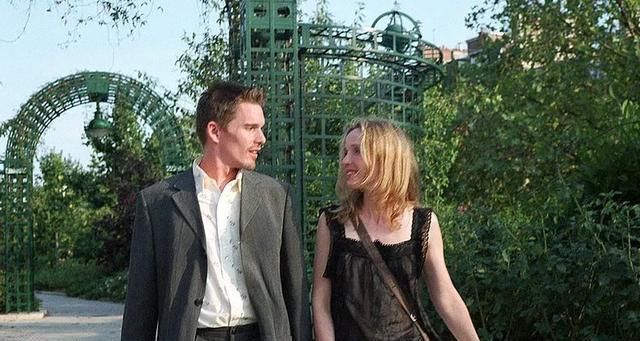  【吃冰淇淋】在这个孤独的城市，不是每次心动都要发展出一段恋情