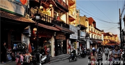 美国人问越南人，住在中国是一种什么感觉，越南人的回答亮了